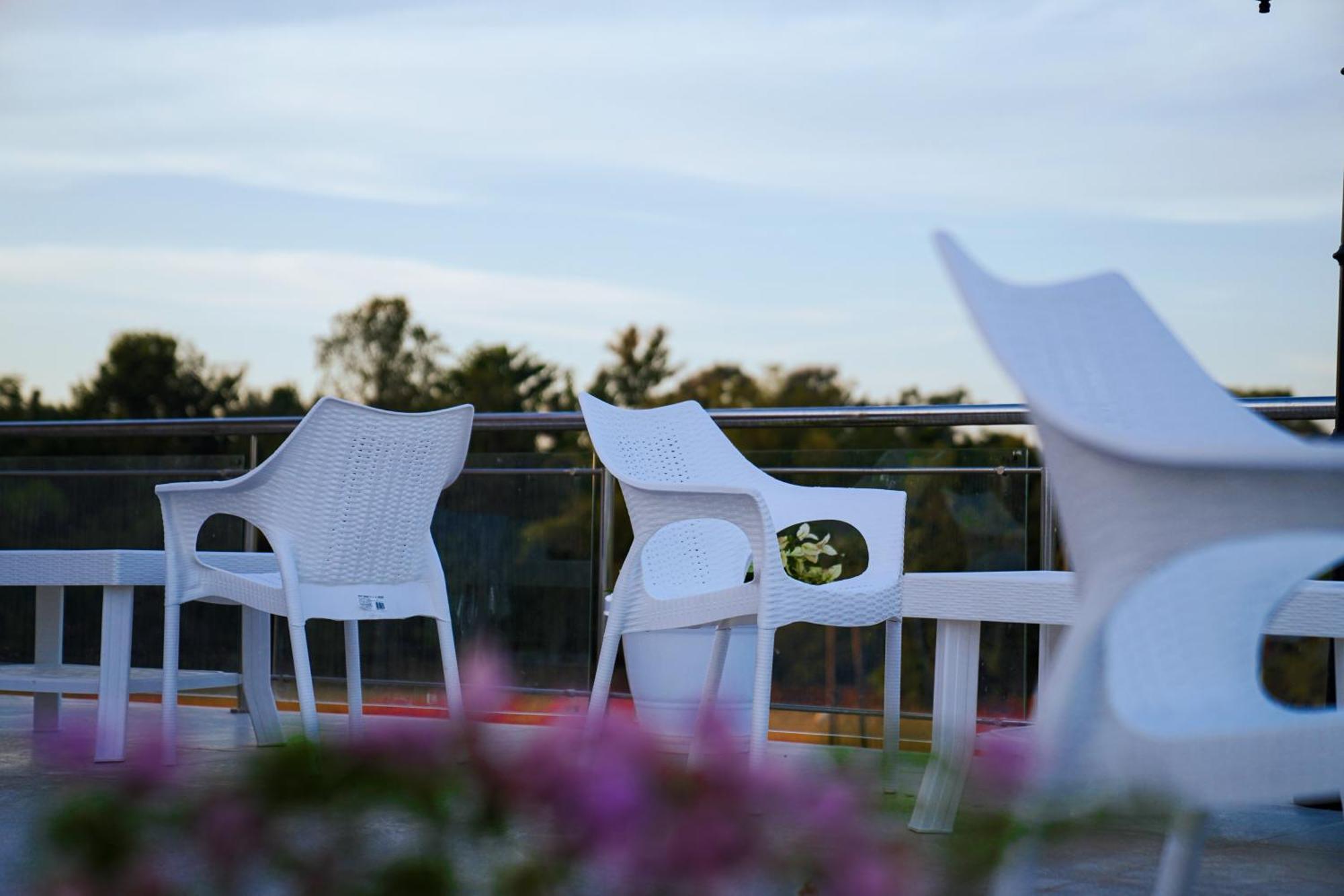 Finn'S Weaver Resort, Kāziranga Εξωτερικό φωτογραφία