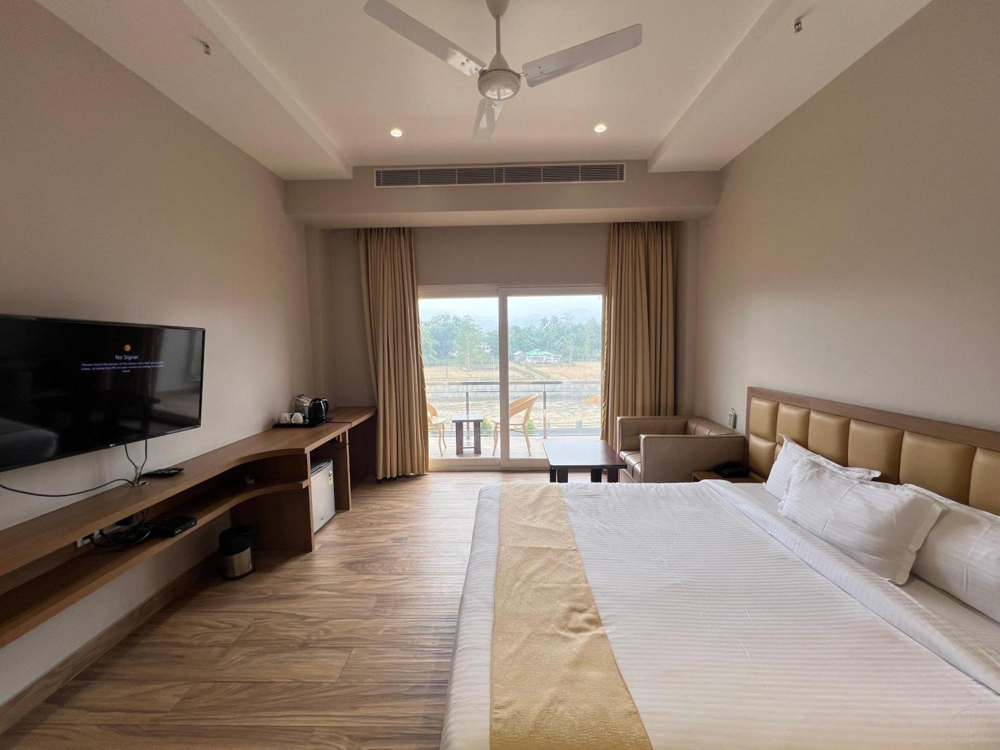 Finn'S Weaver Resort, Kāziranga Εξωτερικό φωτογραφία
