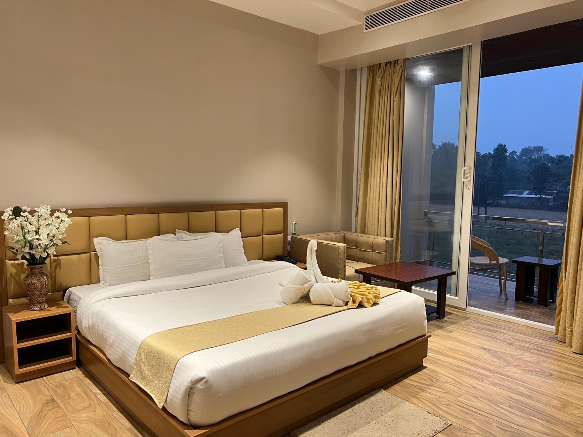Finn'S Weaver Resort, Kāziranga Εξωτερικό φωτογραφία